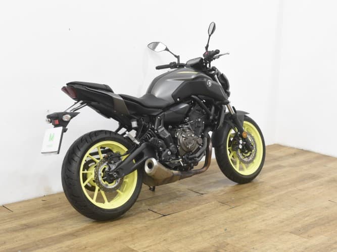 Comprar YAMAHA MT-07 (A2) 2018 de segunda mano YAMAHA MT-07 (A2) 2018 de segunda mano