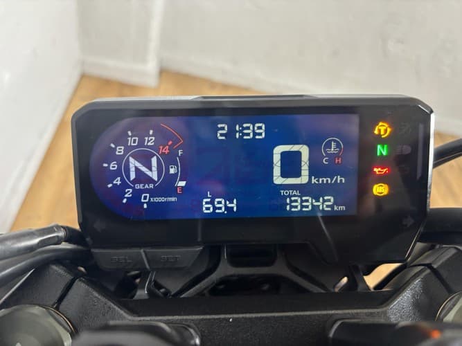 Comprar HONDA CB 650 R (A) 2021 de segunda mano HONDA CB 650 R (A) 2021 de segunda mano