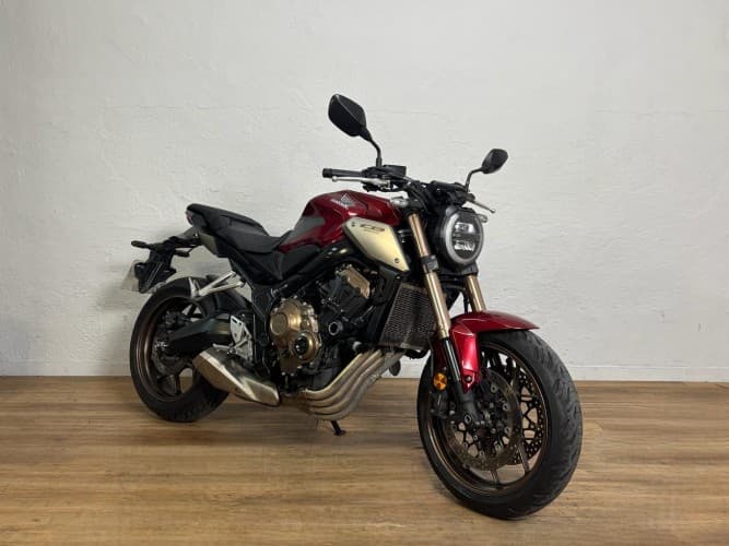 Comprar HONDA CB 650 R (A) 2021 de segunda mano HONDA CB 650 R (A) 2021 de segunda mano