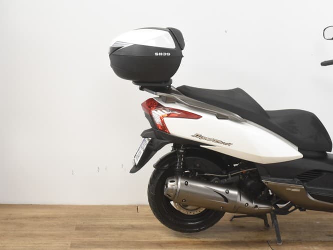 KYMCO SUPER DINK 125 2015 de segunda mano