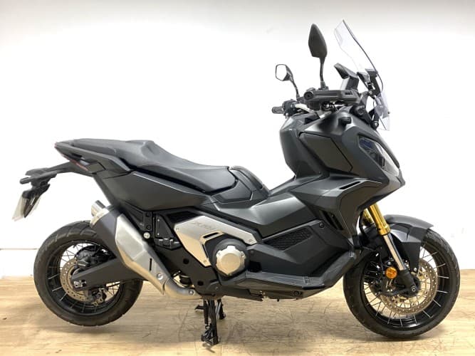 Comprar HONDA X-ADV 750 2022 de segunda mano HONDA X-ADV 750 2022 de segunda mano