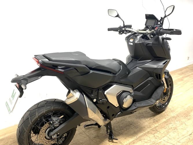 Comprar HONDA X-ADV 750 2022 de segunda mano HONDA X-ADV 750 2022 de segunda mano