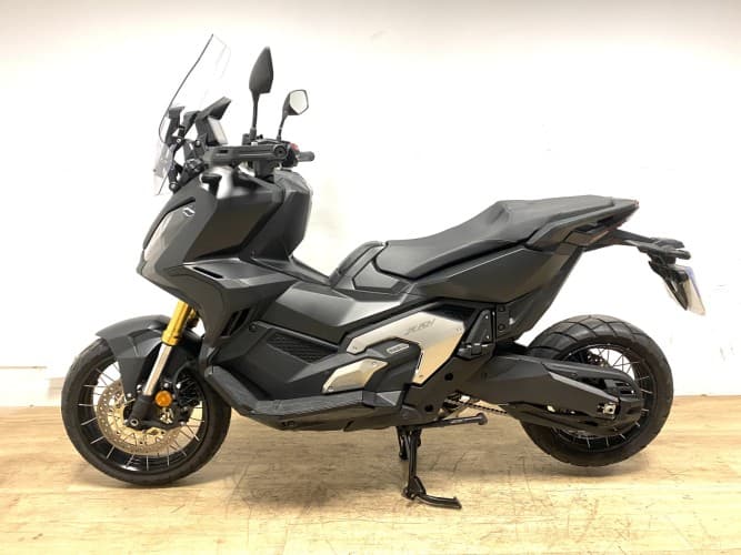 Comprar HONDA X-ADV 750 2022 de segunda mano HONDA X-ADV 750 2022 de segunda mano