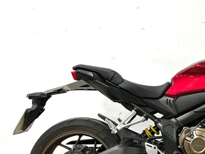 Comprar HONDA CB 650 R (A) 2022 de segunda mano HONDA CB 650 R (A) 2022 de segunda mano