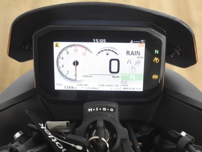 Comprar HONDA CB 750 HORNET (A) 2024 de segunda mano HONDA CB 750 HORNET (A) 2024 de segunda mano