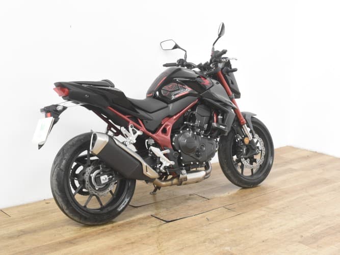 Comprar HONDA CB 750 HORNET (A) 2024 de segunda mano HONDA CB 750 HORNET (A) 2024 de segunda mano