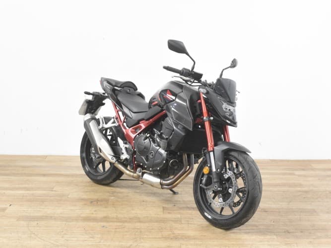 Comprar HONDA CB 750 HORNET (A) 2024 de segunda mano HONDA CB 750 HORNET (A) 2024 de segunda mano