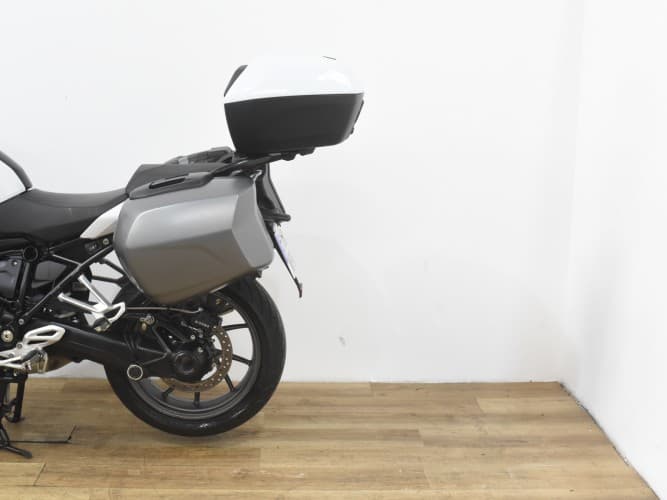 BMW R 1250 RS (IVA) (3 PACKS+ 3 MAL.) 2023 de segunda mano