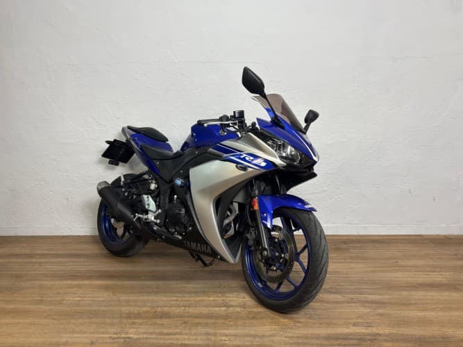 Comprar YAMAHA YZF R3 2017 de segunda mano YAMAHA YZF R3 2017 de segunda mano