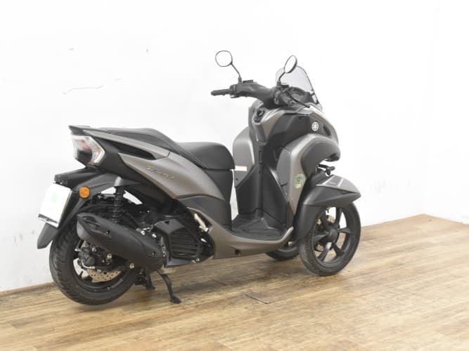 Comprar YAMAHA TRICITY 125 2024 de segunda mano YAMAHA TRICITY 125 2024 de segunda mano