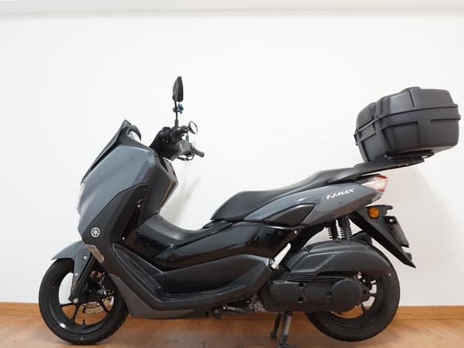 Comprar YAMAHA NMAX 125 2023 de segunda mano YAMAHA NMAX 125 2023 de segunda mano