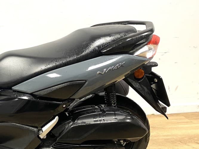 YAMAHA NMAX 125 2023 de segunda mano