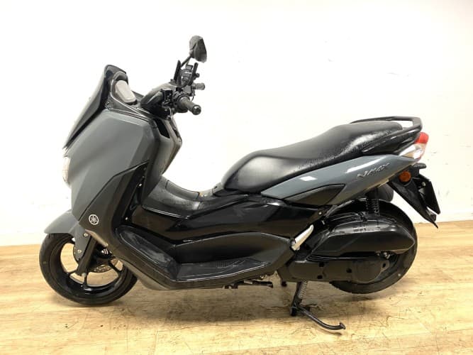 YAMAHA NMAX 125 2023 de segunda mano