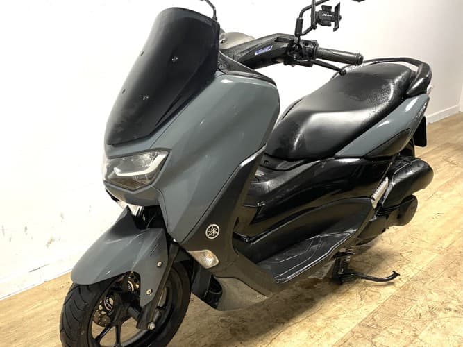 YAMAHA NMAX 125 2023 de segunda mano