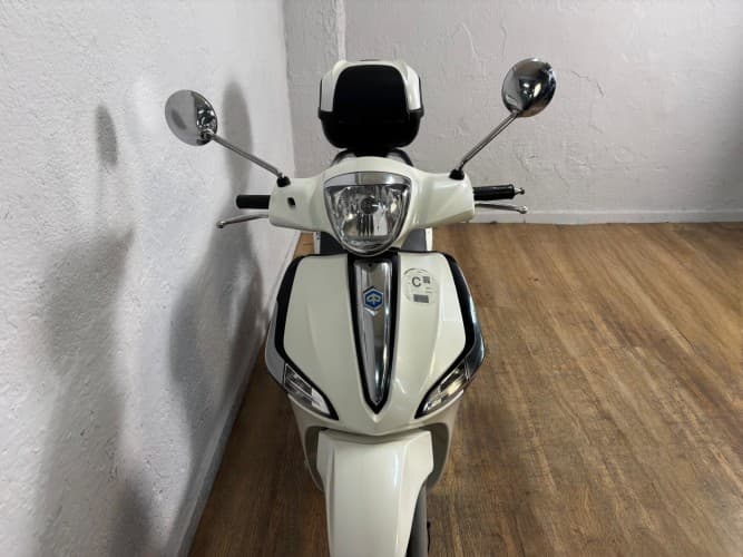 PIAGGIO LIBERTY 125 2017 de segunda mano