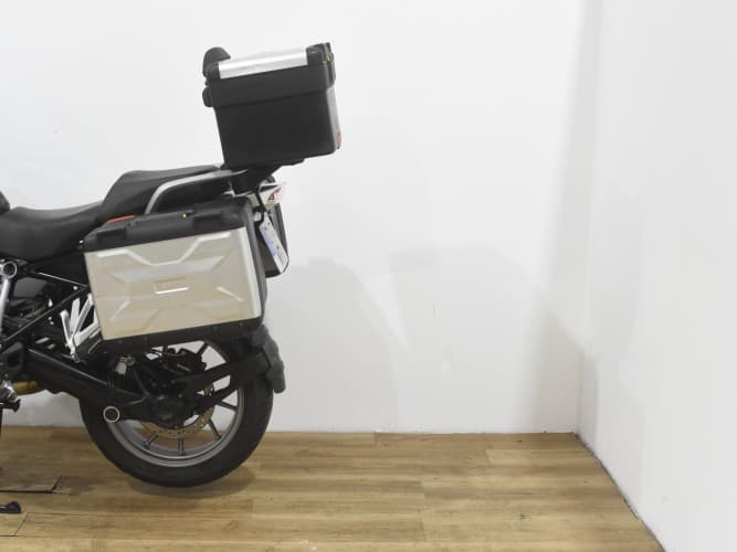 Comprar BMW R 1250 GS (IVA) (3 PAQ.+ 3 MAL.)(REVI 40MIL OK) 2023 de segunda mano BMW R 1250 GS (IVA) (3 PAQ.+ 3 MAL.)(REVI 40MIL OK) 2023 de segunda mano