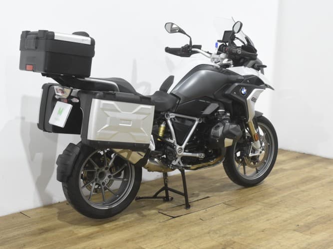 Comprar BMW R 1250 GS (IVA DEDUCIBLE) (3 PAQUETES+ 3 MALETAS) 2023 de segunda mano BMW R 1250 GS (IVA DEDUCIBLE) (3 PAQUETES+ 3 MALETAS) 2023 de segunda mano