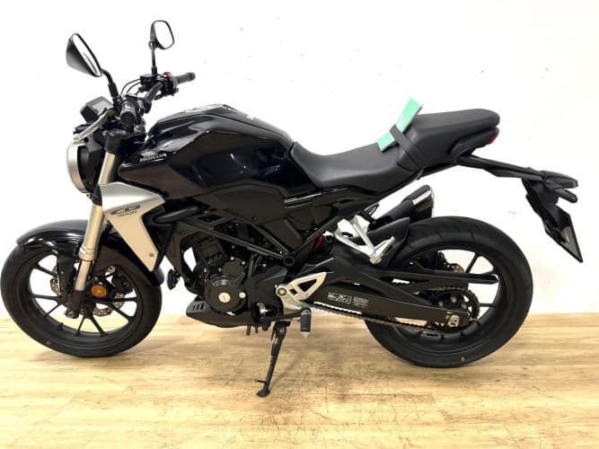 Comprar HONDA CB 300 R 2018 de segunda mano HONDA CB 300 R 2018 de segunda mano
