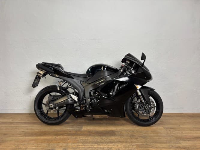 Comprar KAWASAKI ZX 6R (A) 2006 de segunda mano KAWASAKI ZX 6R (A) 2006 de segunda mano