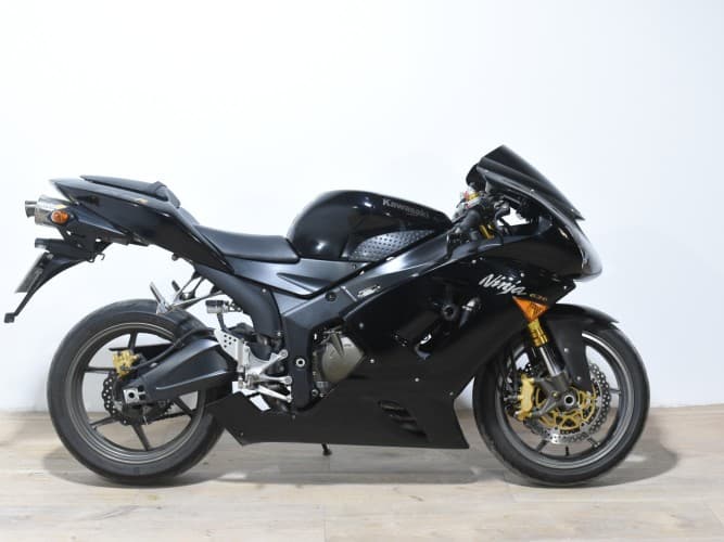 KAWASAKI ZX 6R (A) 2006 de segunda mano