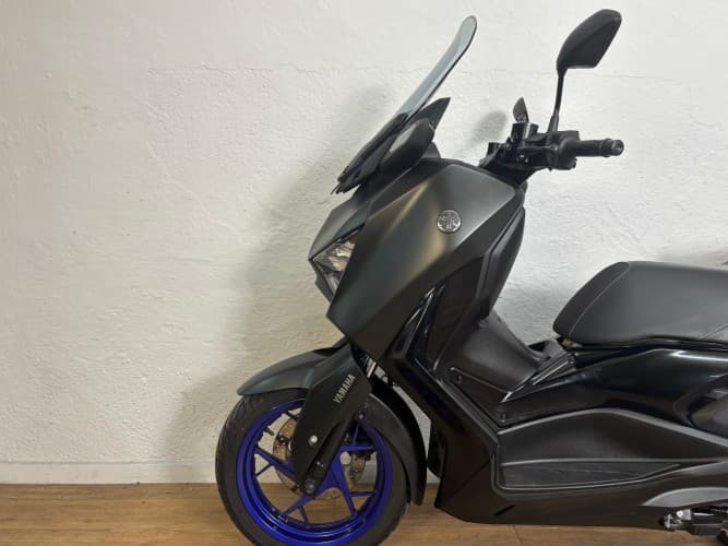 Comprar YAMAHA XMAX 125 2024 de segunda mano YAMAHA XMAX 125 2024 de segunda mano