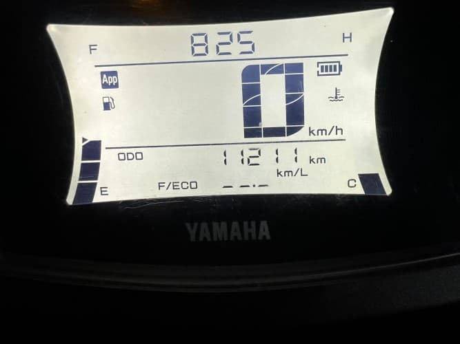 YAMAHA NMAX 125 2021 de segunda mano