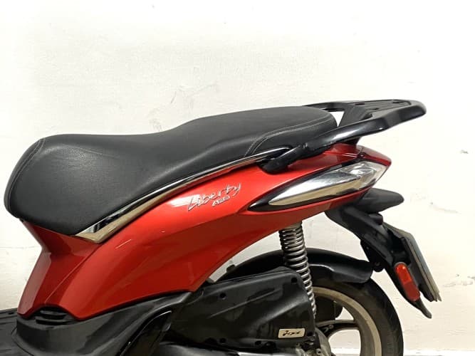Comprar PIAGGIO LIBERTY 125 2023 de segunda mano PIAGGIO LIBERTY 125 2023 de segunda mano