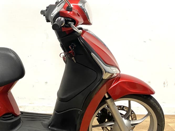 Comprar PIAGGIO LIBERTY 125 2023 de segunda mano PIAGGIO LIBERTY 125 2023 de segunda mano