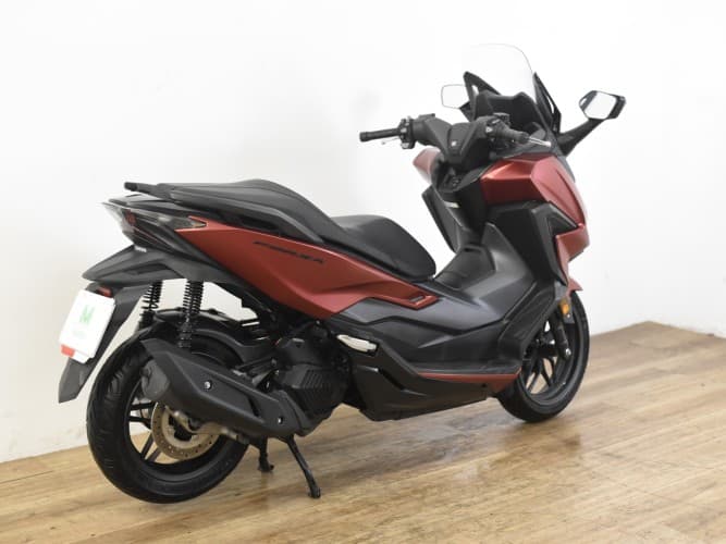 Comprar HONDA FORZA 125 2023 de segunda mano HONDA FORZA 125 2023 de segunda mano