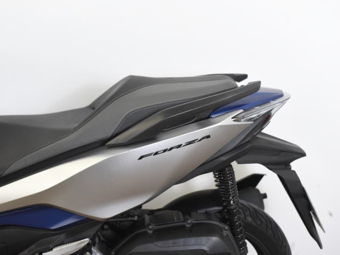 Comprar HONDA FORZA 125 2022 de segunda mano HONDA FORZA 125 2022 de segunda mano