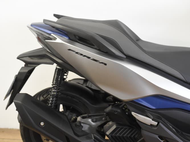 Comprar HONDA FORZA 125 2022 de segunda mano HONDA FORZA 125 2022 de segunda mano