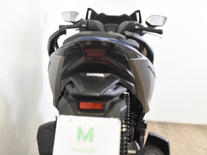 Comprar HONDA FORZA 125 2022 de segunda mano HONDA FORZA 125 2022 de segunda mano