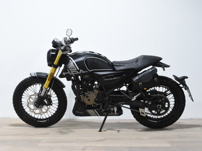 Comprar FB MONDIAL HPS 125 2021 de segunda mano FB MONDIAL HPS 125 2021 de segunda mano