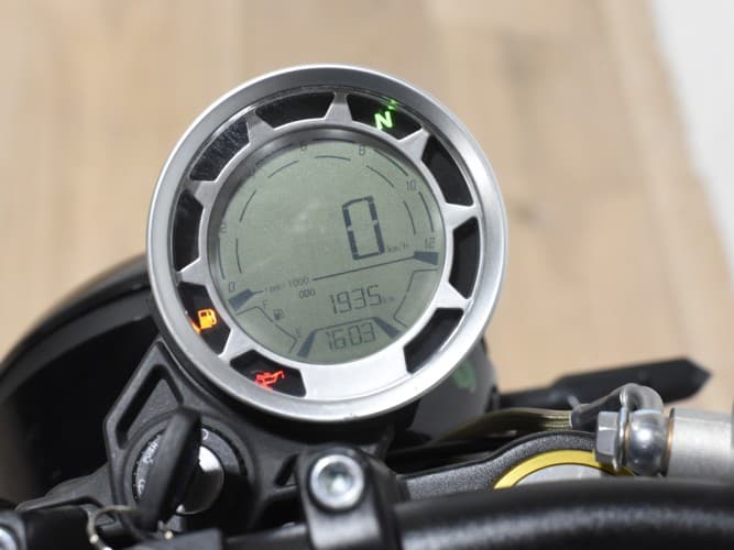 Comprar FB MONDIAL HPS 125 2021 de segunda mano FB MONDIAL HPS 125 2021 de segunda mano