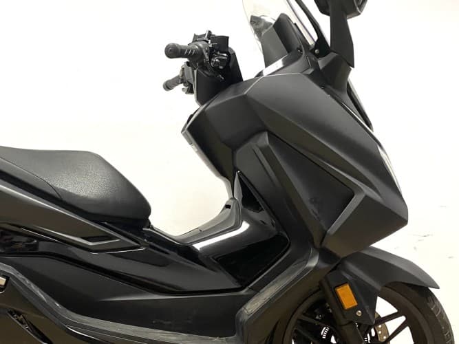 Comprar HONDA FORZA 125 2023 de segunda mano HONDA FORZA 125 2023 de segunda mano