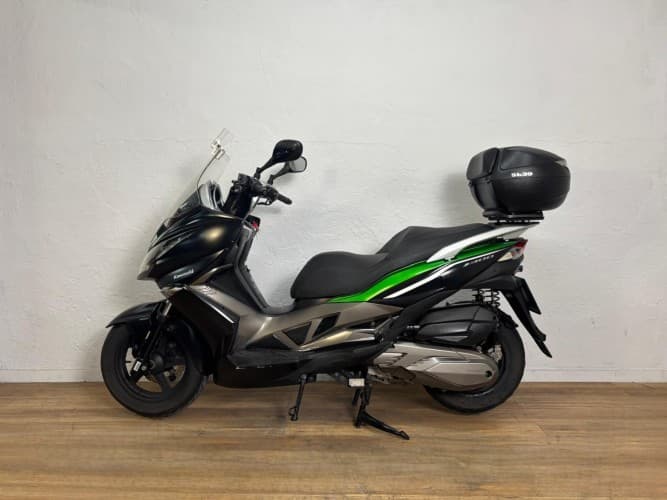 KAWASAKI J300 2014 de segunda mano