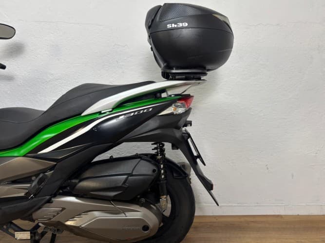KAWASAKI J300 2014 de segunda mano