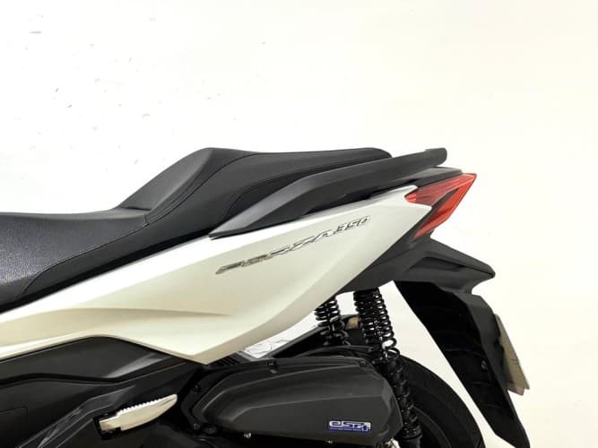 Comprar HONDA FORZA 350 2025 de segunda mano HONDA FORZA 350 2025 de segunda mano