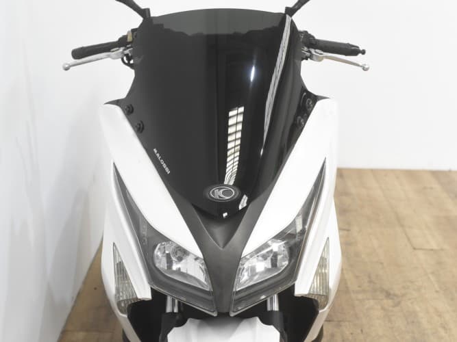 Comprar KYMCO GRAND DINK 125 2017 de segunda mano KYMCO GRAND DINK 125 2017 de segunda mano