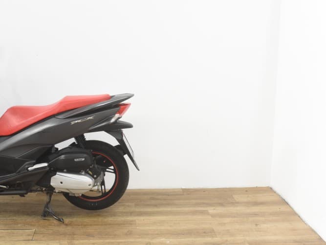 Comprar HONDA PCX 125 2017 de segunda mano HONDA PCX 125 2017 de segunda mano