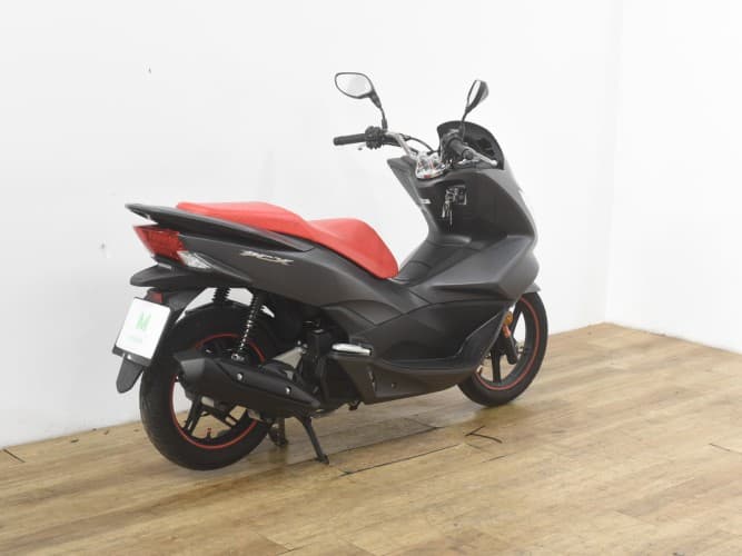 Comprar HONDA PCX 125 2017 de segunda mano HONDA PCX 125 2017 de segunda mano