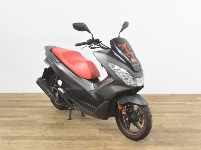 Comprar HONDA PCX 125 2017 de segunda mano HONDA PCX 125 2017 de segunda mano