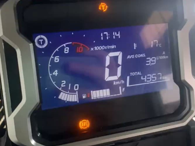 Comprar HONDA ADV 350 2023 de segunda mano HONDA ADV 350 2023 de segunda mano