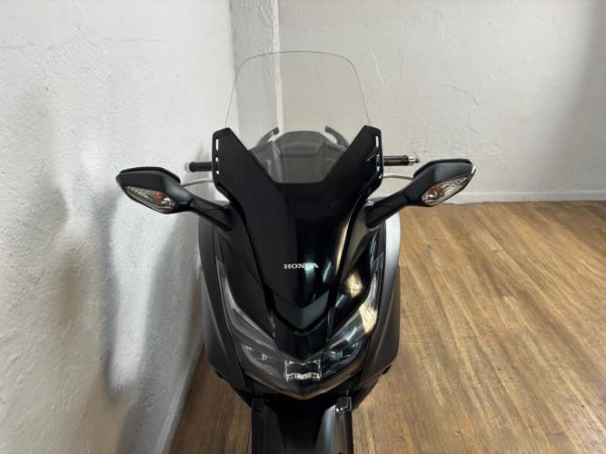 HONDA FORZA 125 2016 de segunda mano