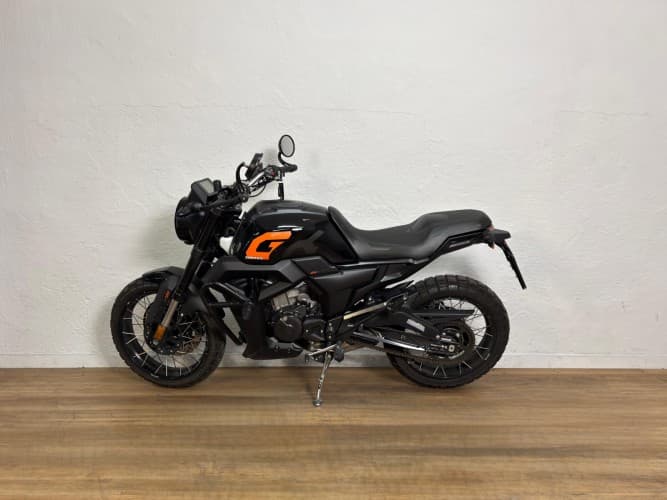 ZONTES GK 125 2022 de segunda mano