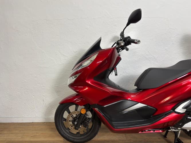 Comprar HONDA PCX 125 2019 de segunda mano HONDA PCX 125 2019 de segunda mano