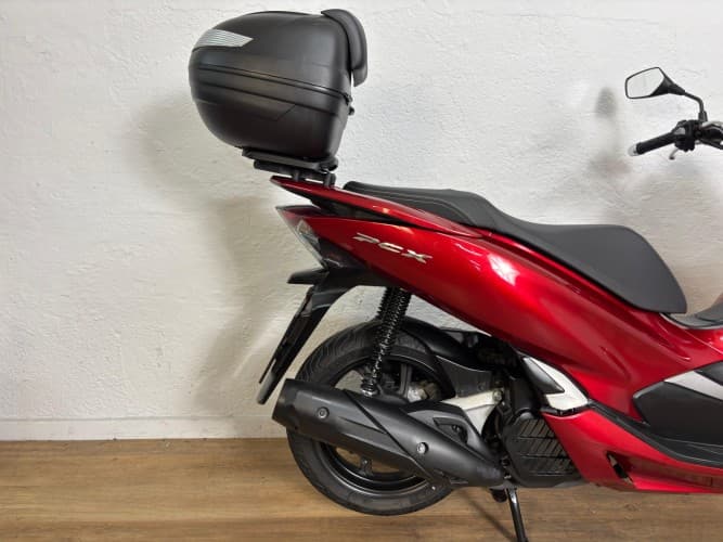 Comprar HONDA PCX 125 2019 de segunda mano HONDA PCX 125 2019 de segunda mano