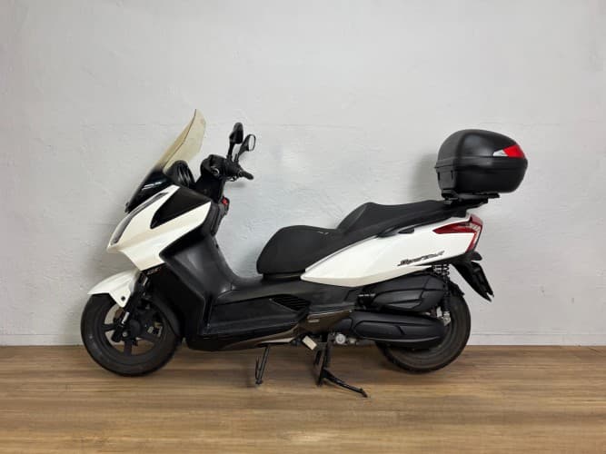 KYMCO SUPER DINK 125 2014 de segunda mano