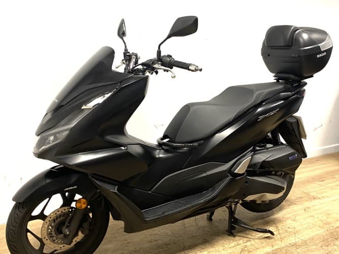 HONDA PCX 125 2024 de segunda mano