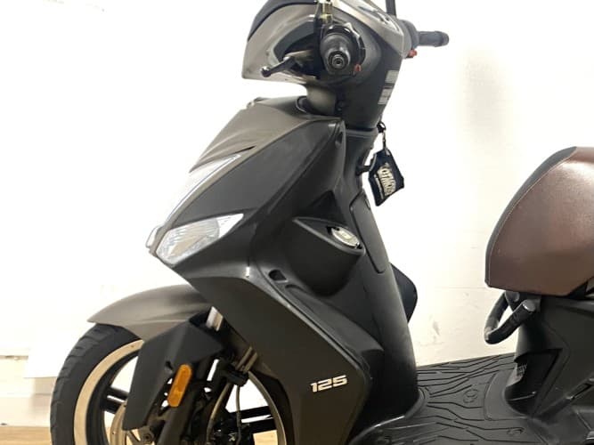 Comprar KYMCO AGILITY CITY 125 2022 de segunda mano KYMCO AGILITY CITY 125 2022 de segunda mano